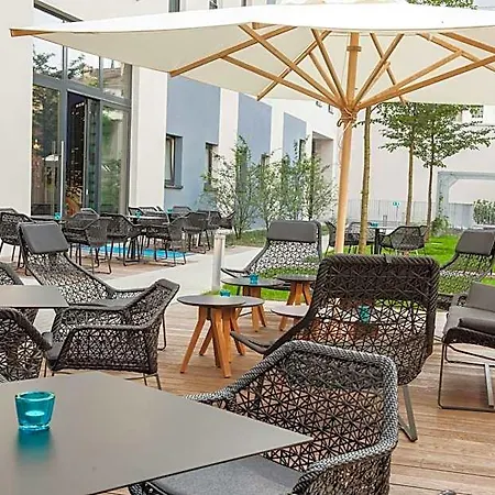 One Duesseldorf-hauptbahnhof Hotel 3*